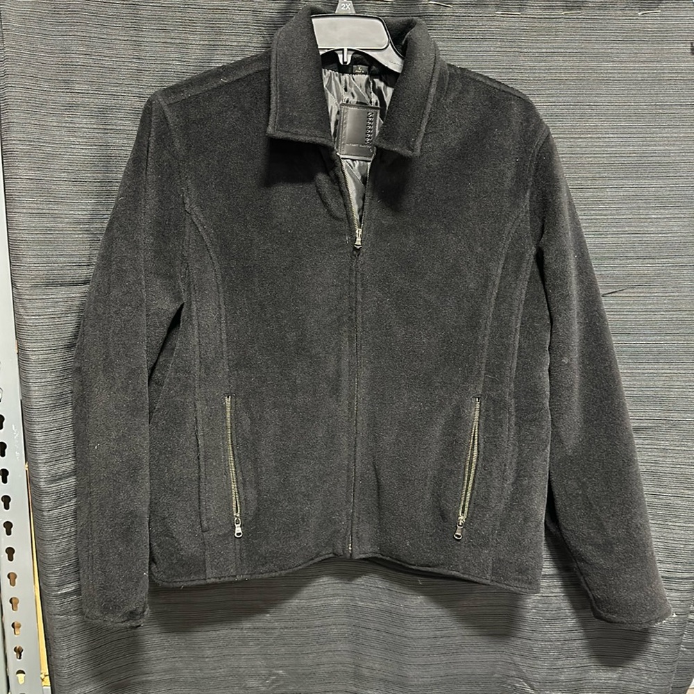 ROBERT COMSTOCK VERTICAL
WOOL BLEND FULL ZIP BLACK MENS COAT - SIZE L